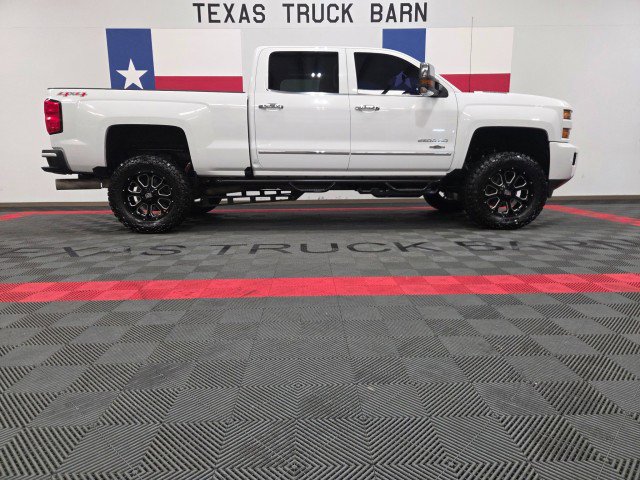 Used 2017 Chevrolet Silverado 2500 LTZ w/ Duramax Plus Package AWD/4WD image 18