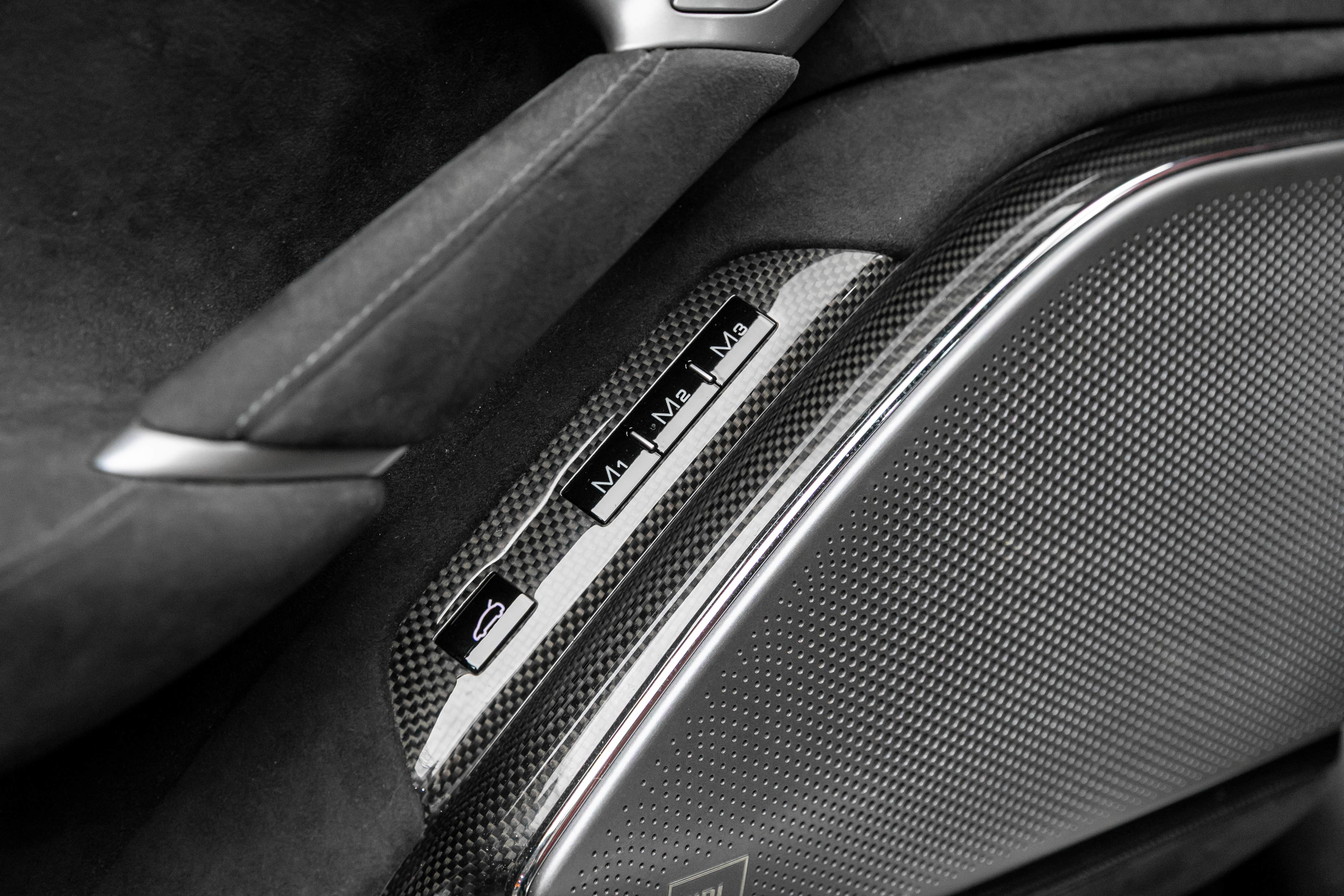 Certified 2022 Ferrari Roma image 15