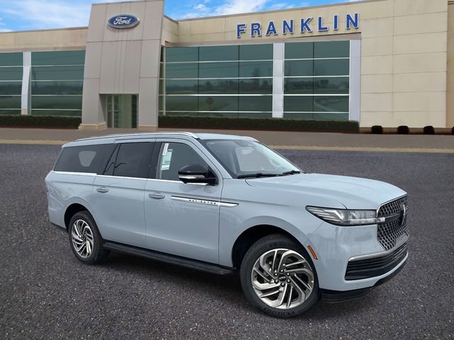 New 2026 Lincoln Navigator L Premier