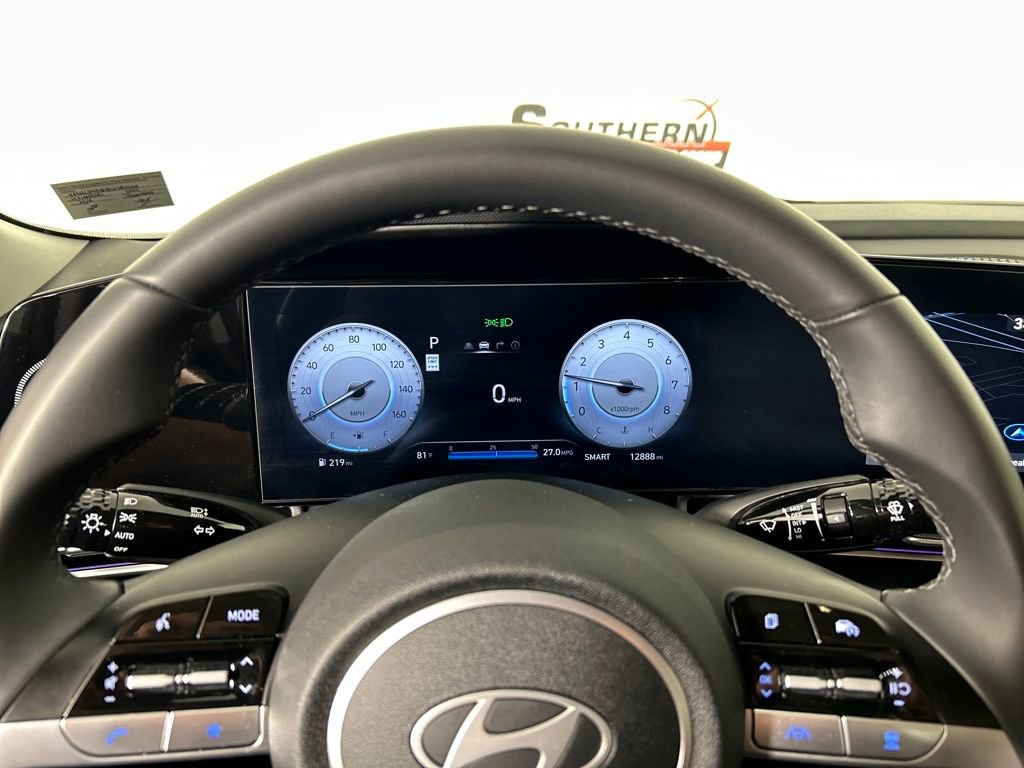 Certified 2024 Hyundai Elantra Limited image 12