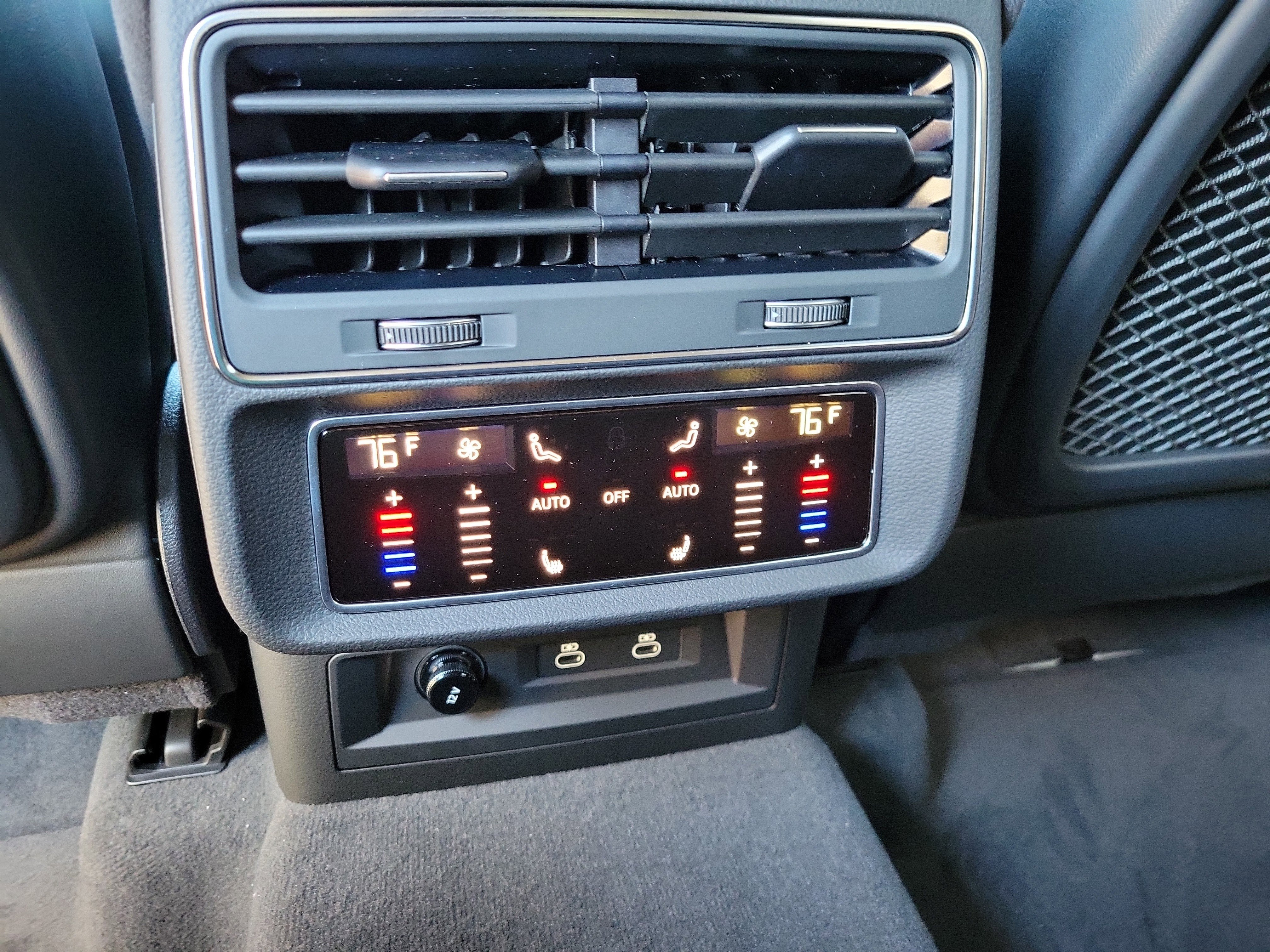 New 2026 Audi RS Q8 performance image 15