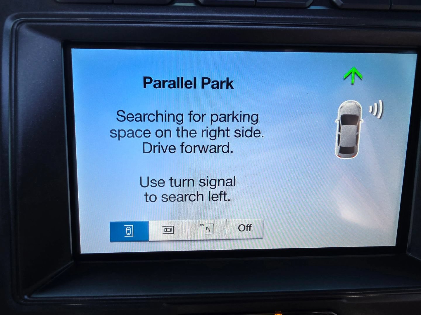 Used 2019 Ford Expedition Limited w/ Equipment Group 303A AWD/4WD image 39