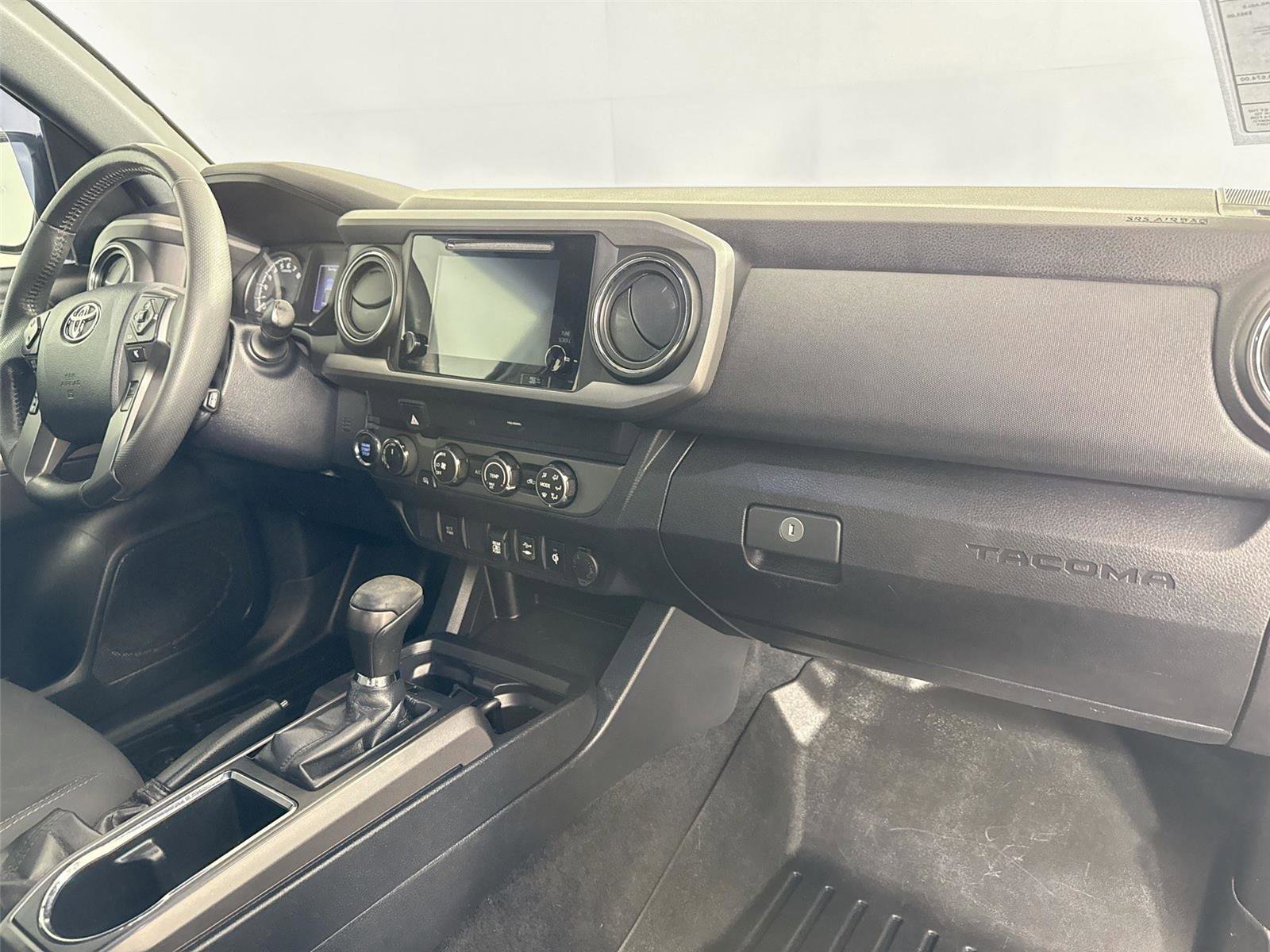 Used 2019 Toyota Tacoma TRD Off-Road image 56