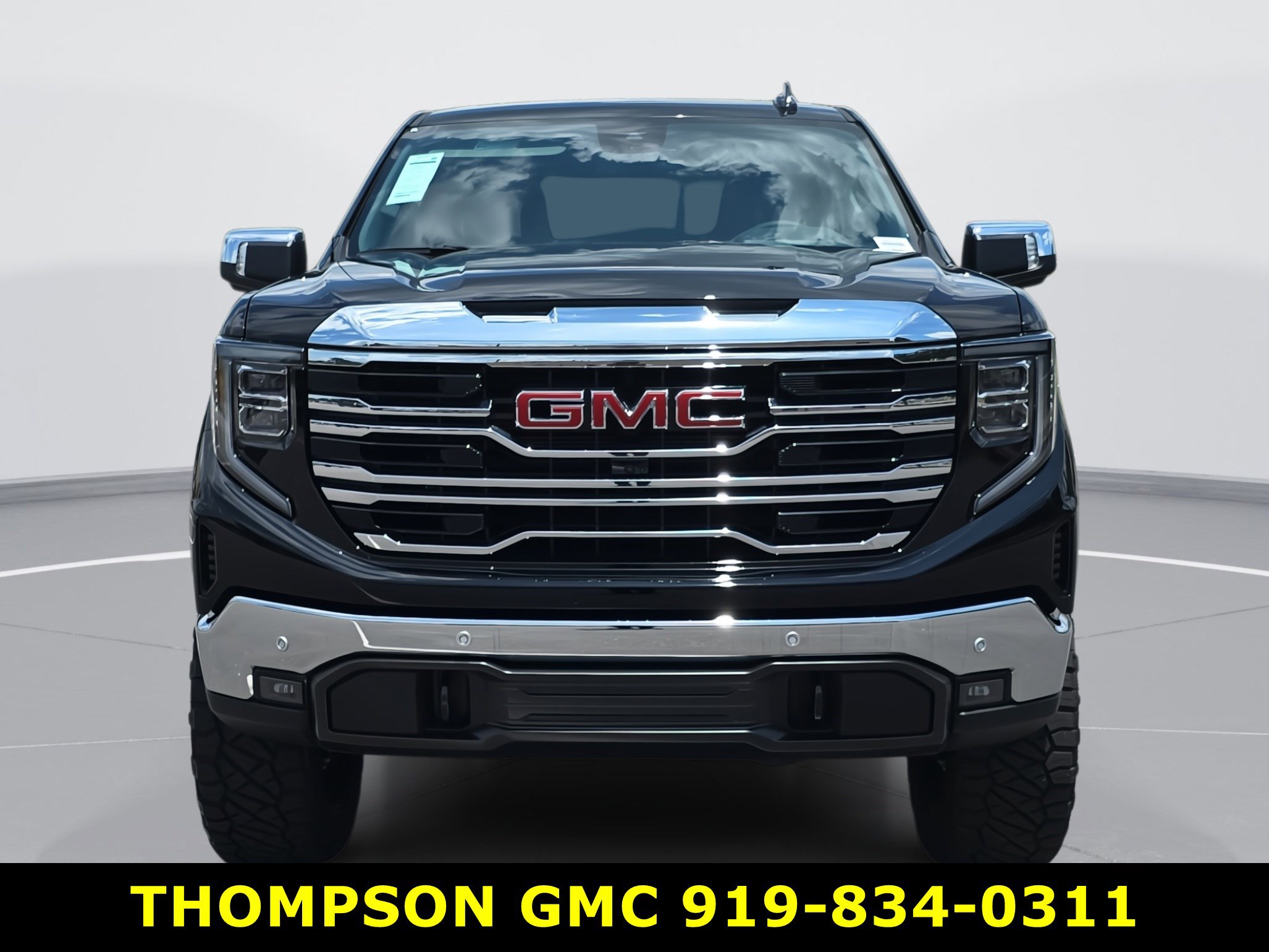 New 2024 GMC Sierra 1500 SLT w/ SLT Premium Package image 10