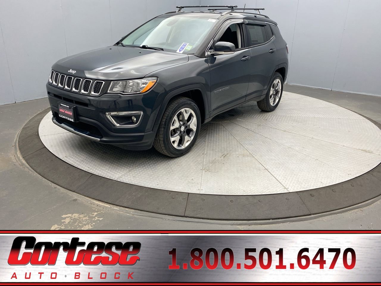 Used 2018 Jeep Compass Limited w/ Navigation Group AWD/4WD image 1