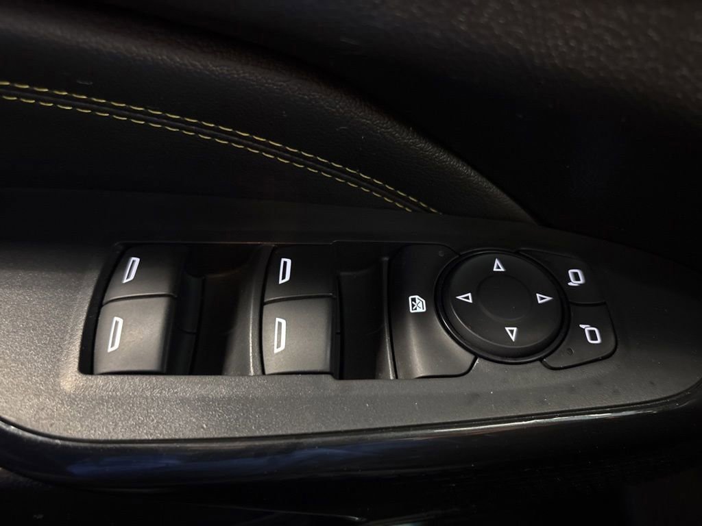 Used 2024 Chevrolet Trax ACTIV w/ Sunroof Package FWD image 25