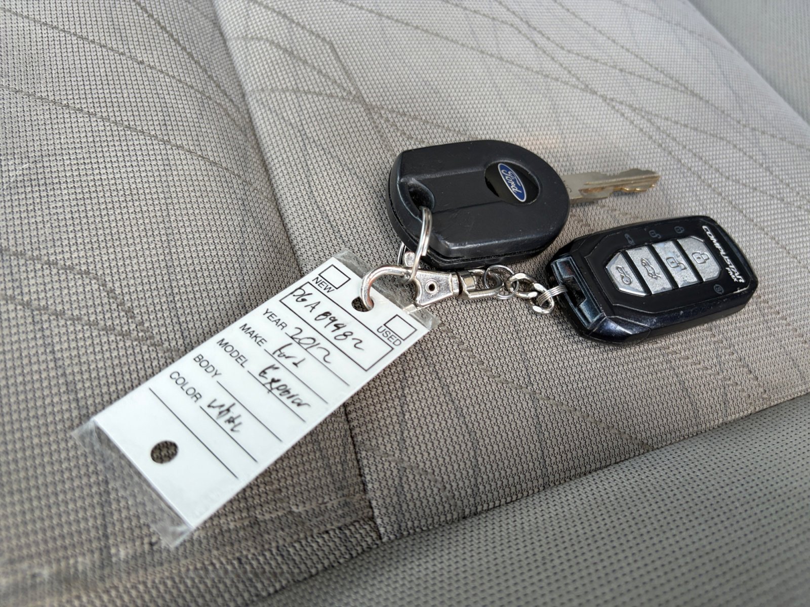 Used 2013 Ford Explorer FWD image 30