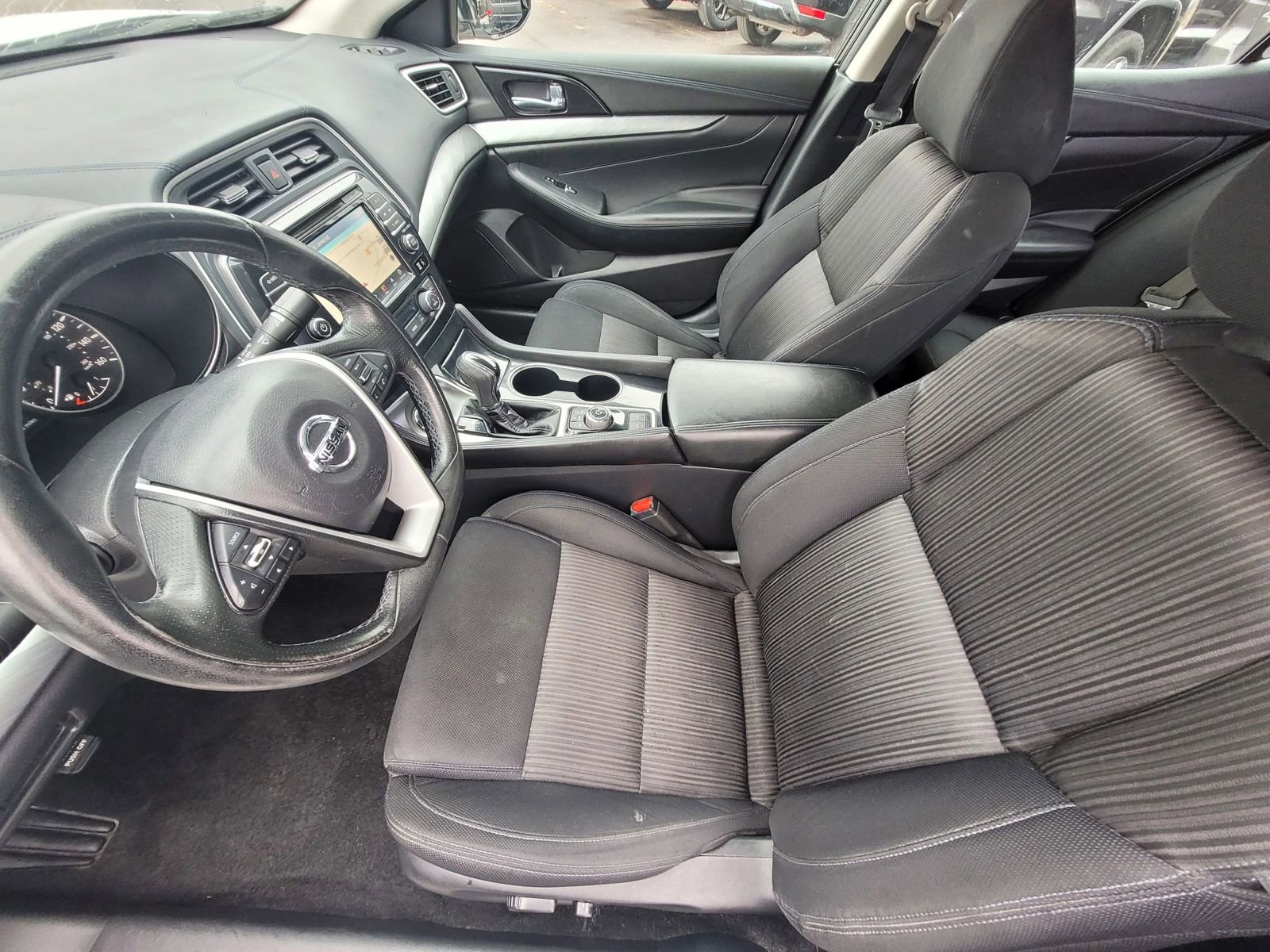 Used 2018 Nissan Maxima 3.5 S image 2