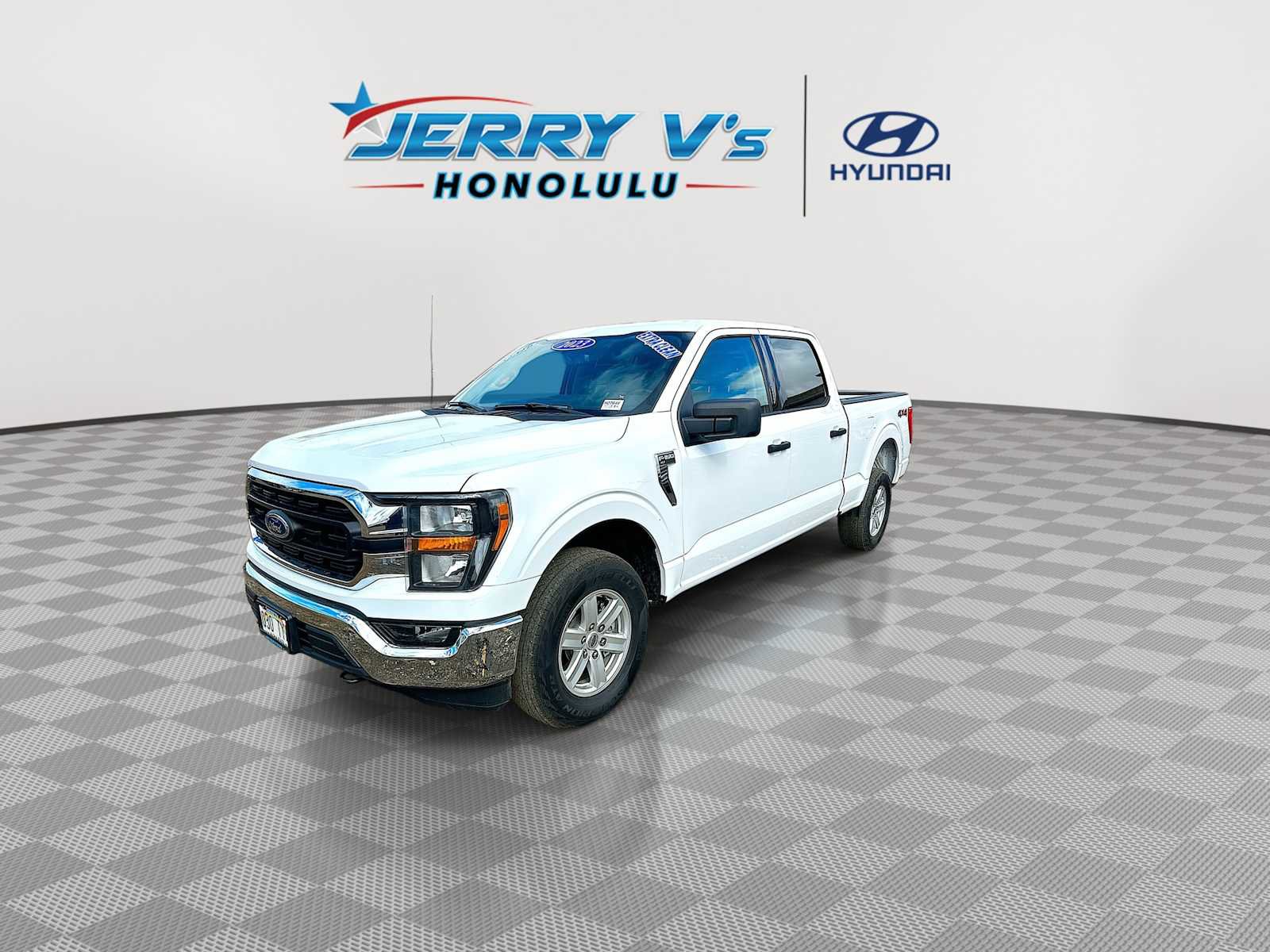 Used 2023 Ford F150 XLT w/ Equipment Group 301A Mid image 4