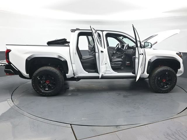 Certified 2025 Toyota Tacoma TRD Pro AWD/4WD image 50