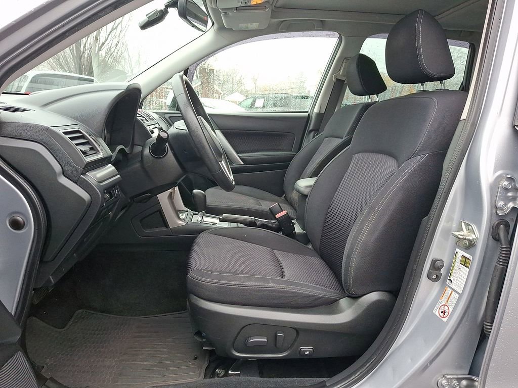 Used 2018 Subaru Forester 2.5i Premium w/ All-Weather Package image 12