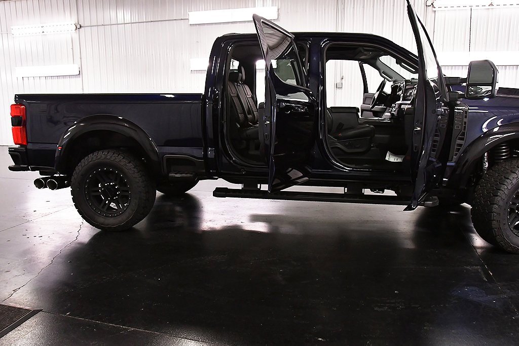 New 2025 Ford F250 Lariat w/ Lariat Ultimate Package image 36