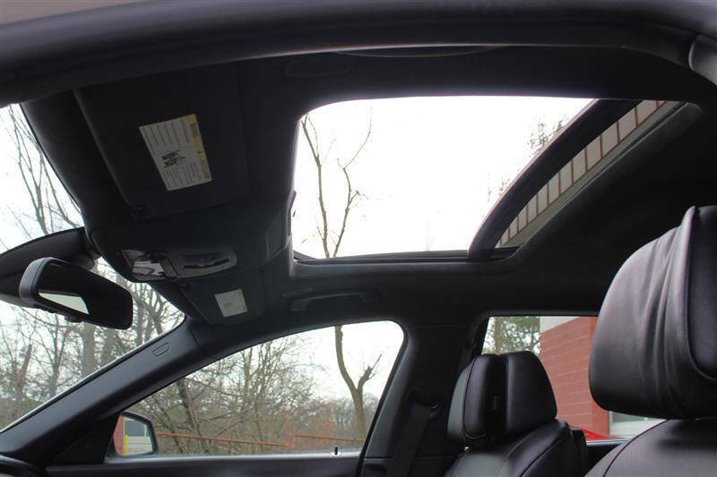 Used 2012 BMW ALPINA B7 xDrive LWB image 25