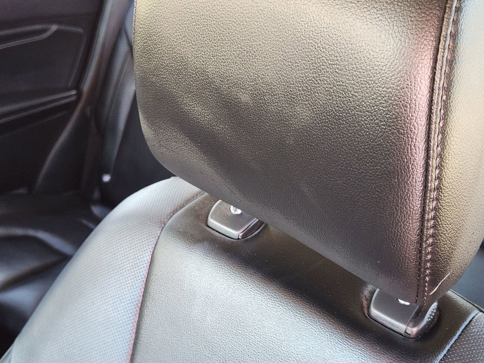 Used 2021 Ford Edge Titanium w/ Equipment Group 301A image 16