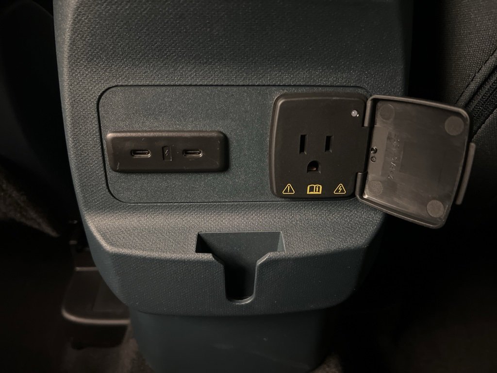 New 2025 Ford Maverick XLT w/ XLT Luxury Package image 26