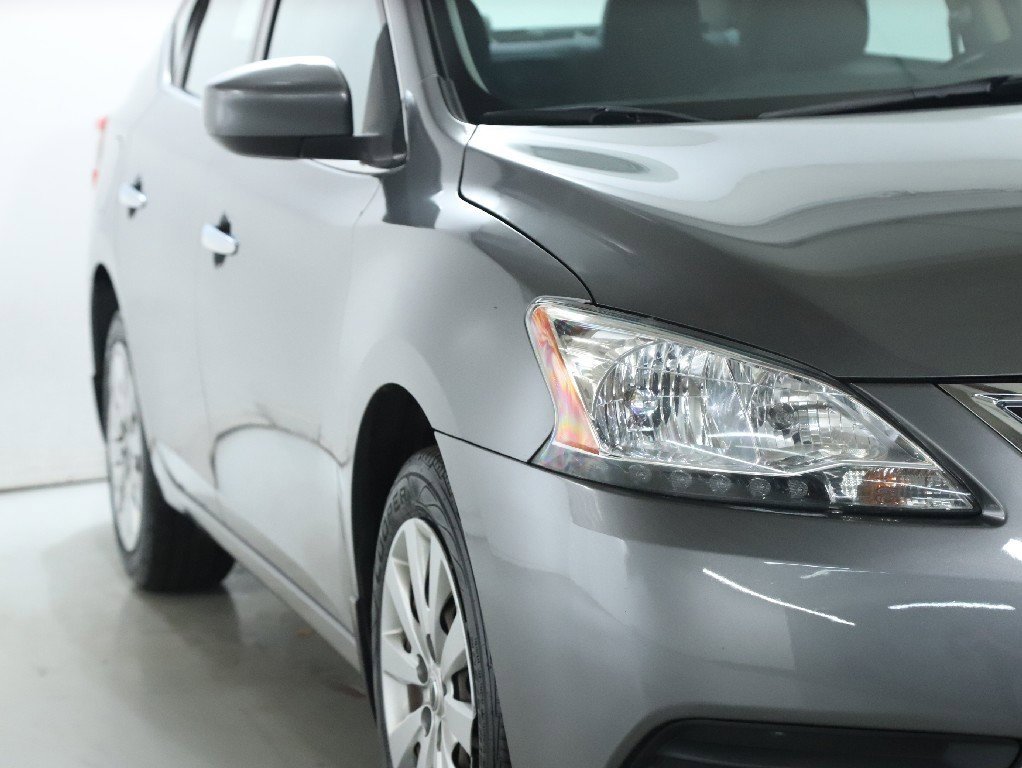 Used 2015 Nissan Sentra SV image 9