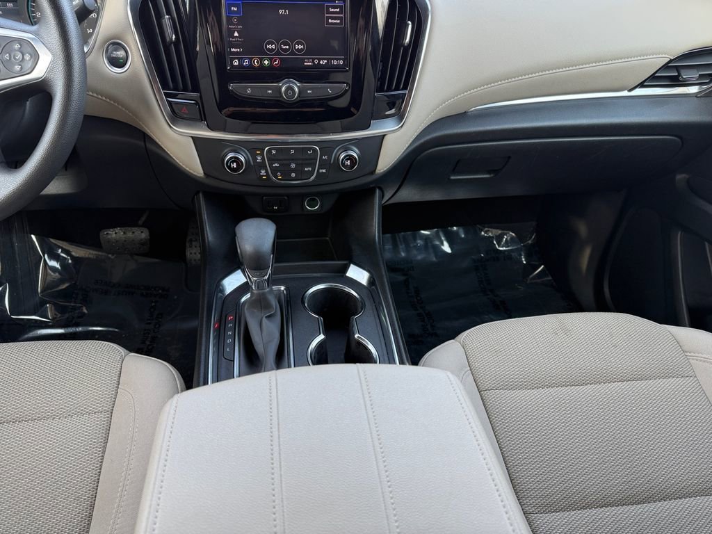 Used 2024 Chevrolet Traverse LS image 11