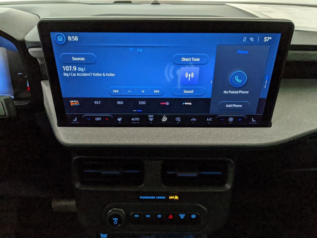 New 2025 Ford Maverick XLT w/ XLT Luxury Package image 14