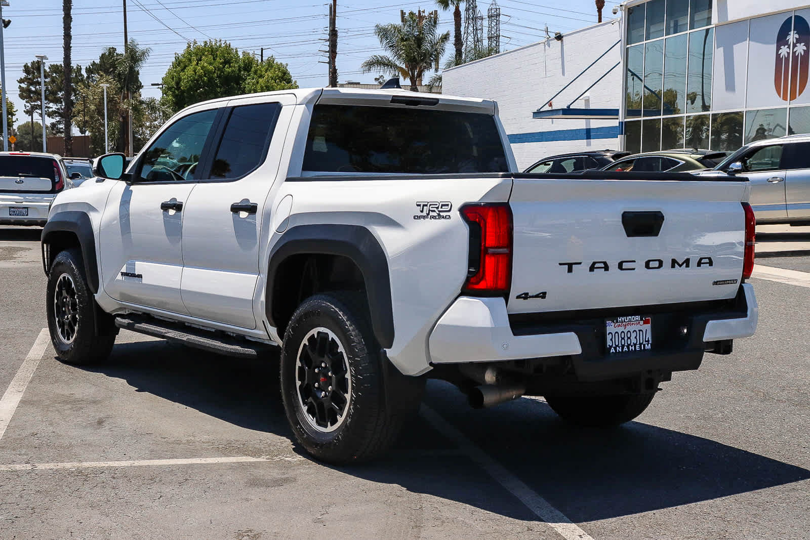 Used 2024 Toyota Tacoma TRD Off-Road w/ TRD Off Road Upgrade Package AWD/4WD image 9