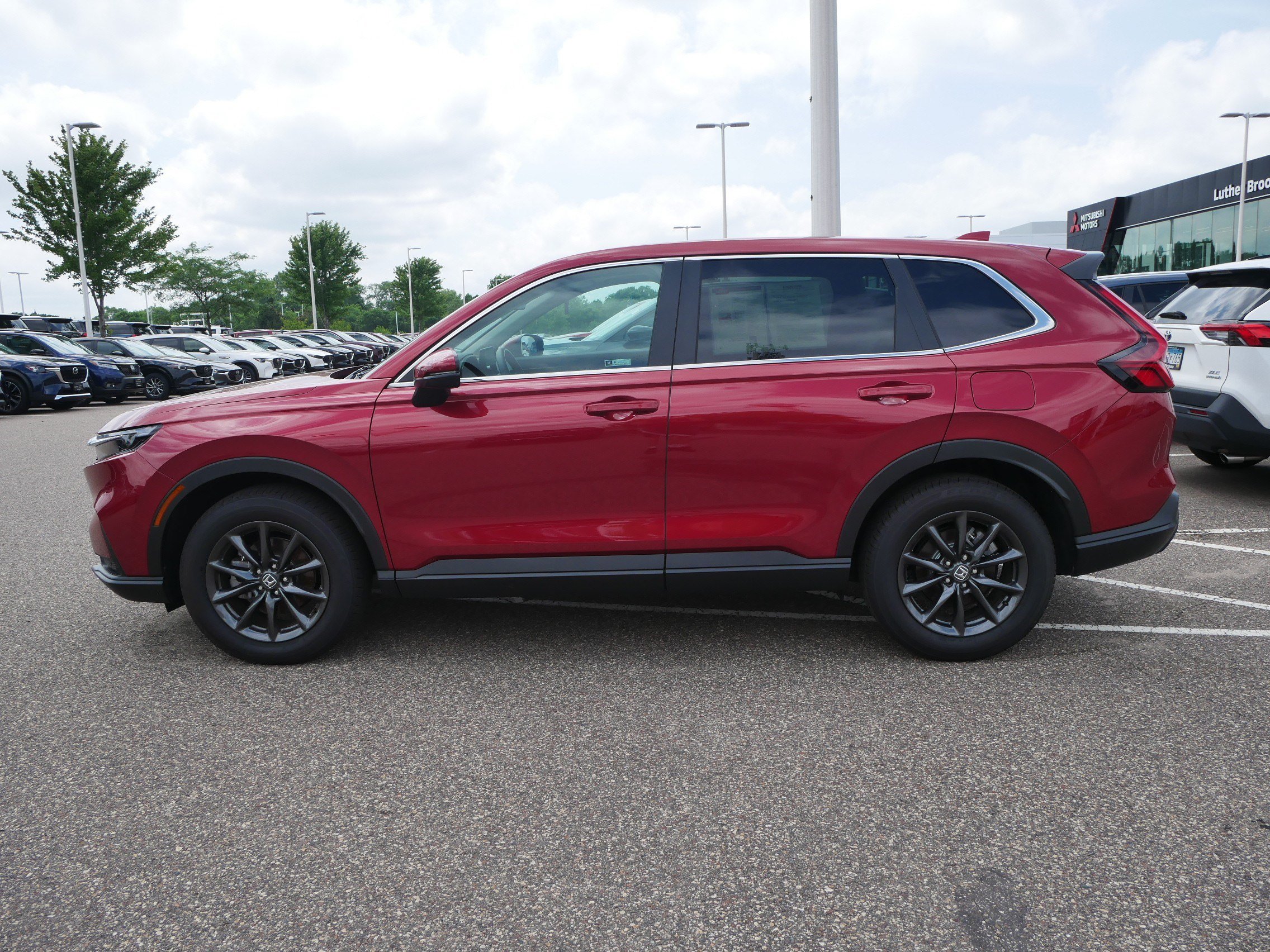 Used 2026 Honda CR-V EX-L image 3
