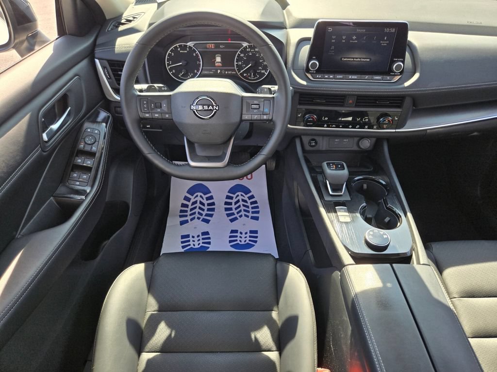 Certified 2026 Nissan Rogue Dark Armor AWD/4WD image 13