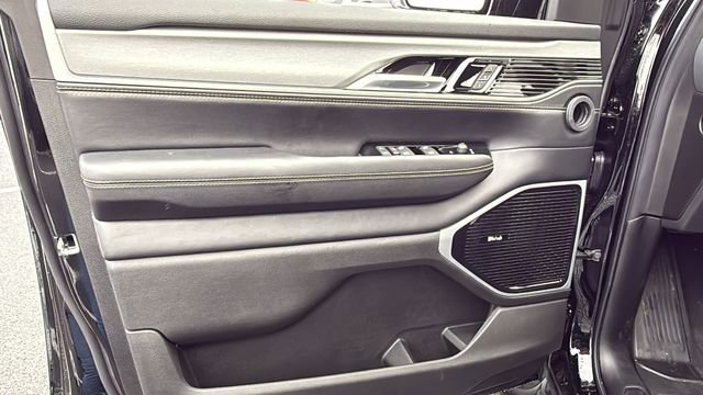 New 2026 Jeep Grand Wagoneer L Limited image 13