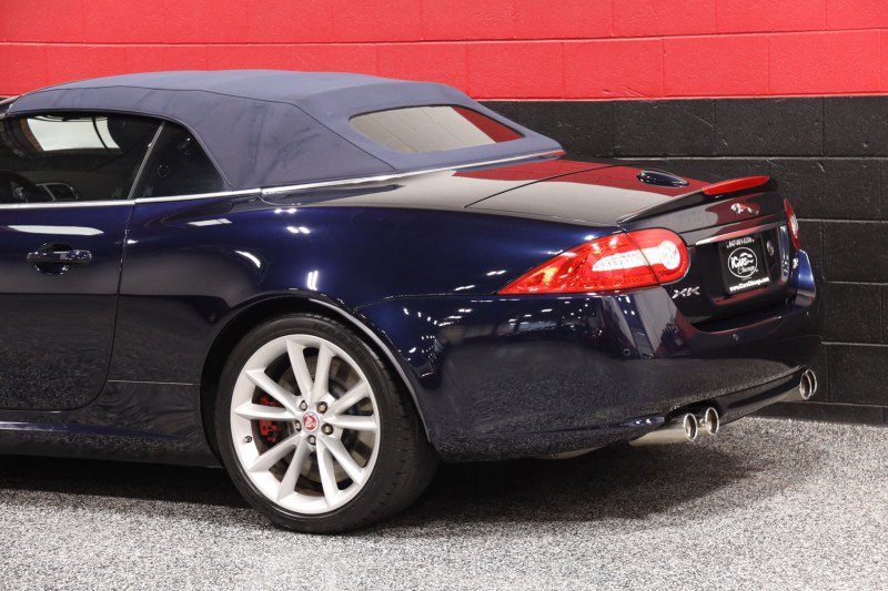 Used 2012 Jaguar XKR R RWD image 21
