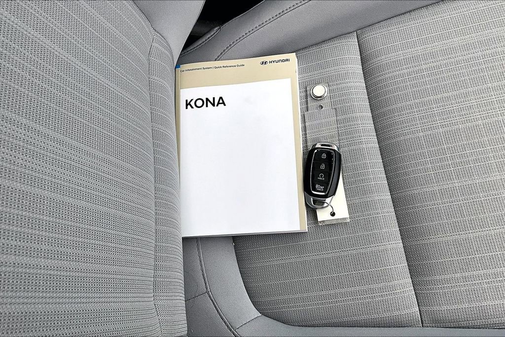 Used 2023 Hyundai Kona SEL w/ Convenience Package image 11