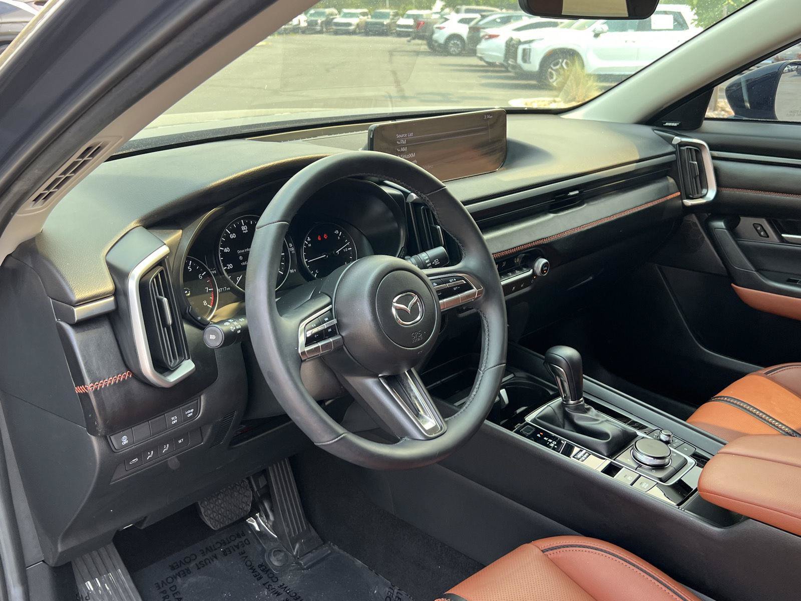 Used 2025 MAZDA CX-50 Meridian Edition w/ Apex Package AWD/4WD image 29