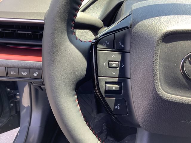 Used 2026 Toyota Prius Plug-In Hybrid FWD image 12