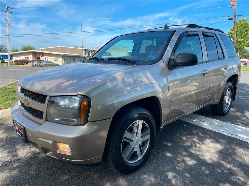 Used 2007 Chevrolet TrailBlazer LT AWD/4WD image 2