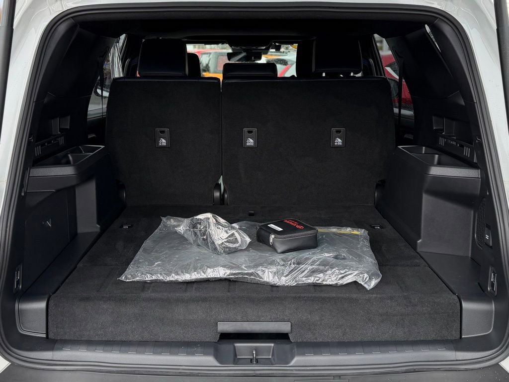 Used 2026 Toyota 4Runner Platinum image 5