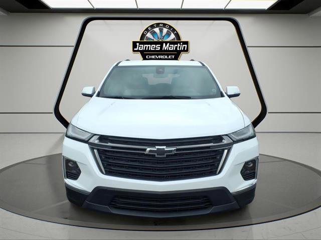 Certified 2023 Chevrolet Traverse LS w/ Midnight/Sport Edition FWD image 2