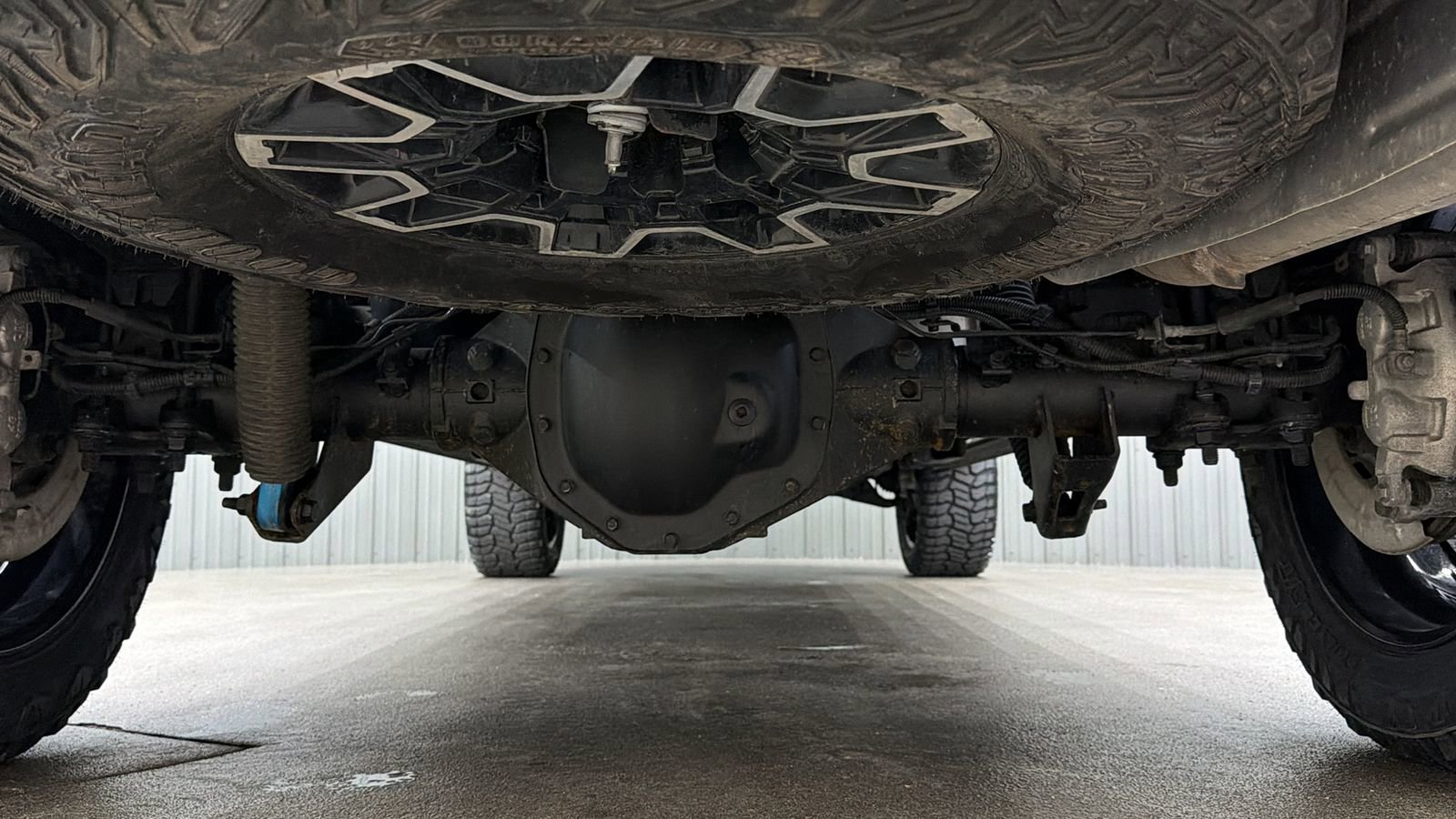 Used 2024 GMC Sierra 2500 AT4X image 14