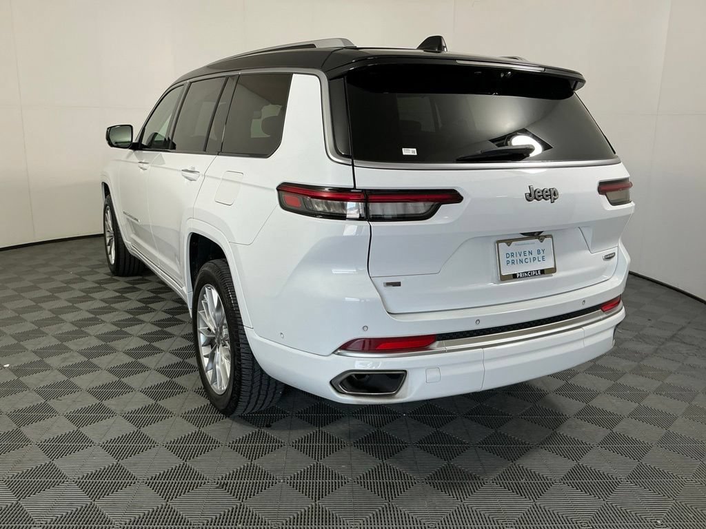 Used 2023 Jeep Grand Cherokee L Summit w/ Advanced Protech Group IV RWD image 7