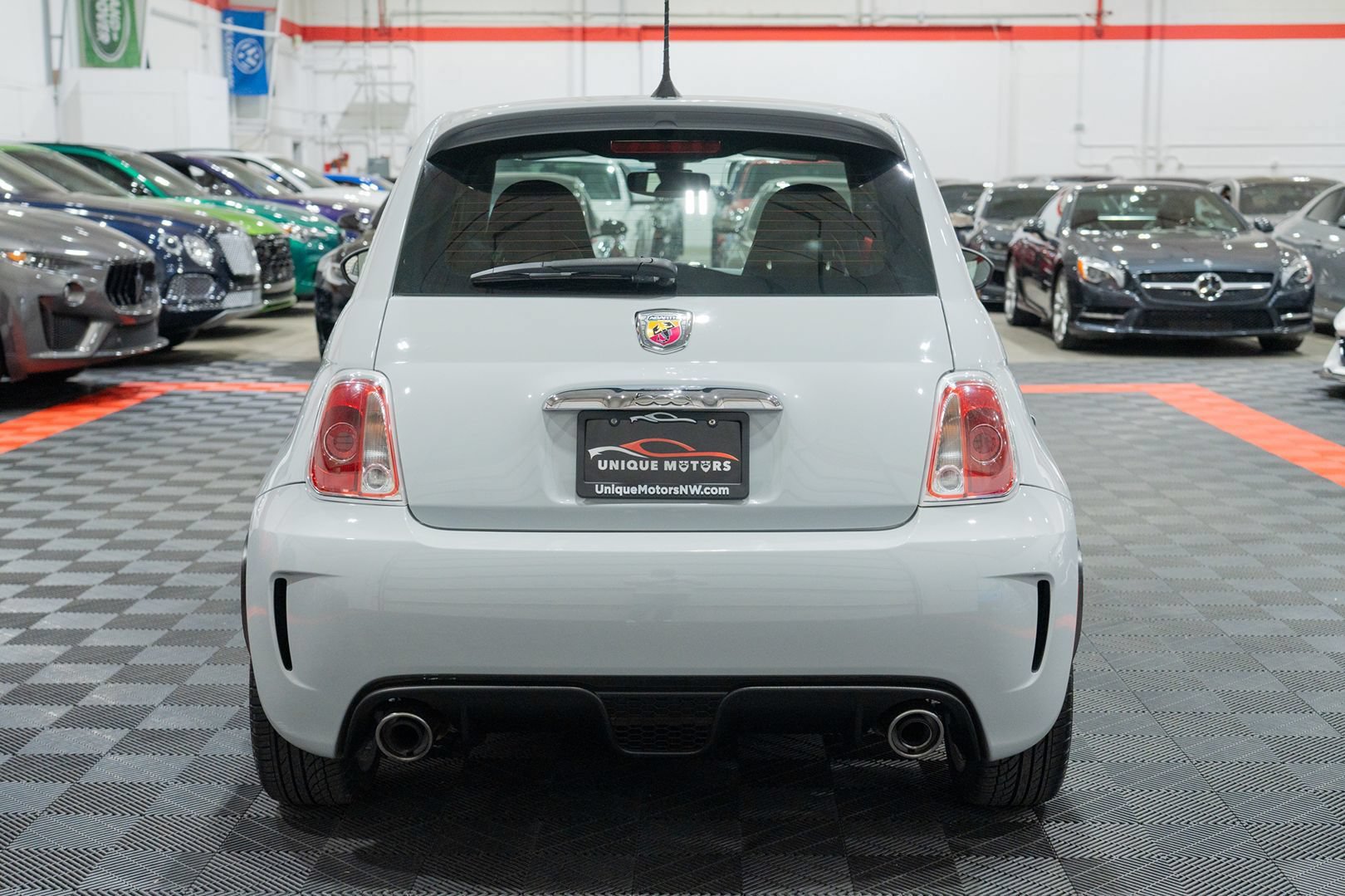 Used 2016 FIAT 500 Abarth FWD image 5