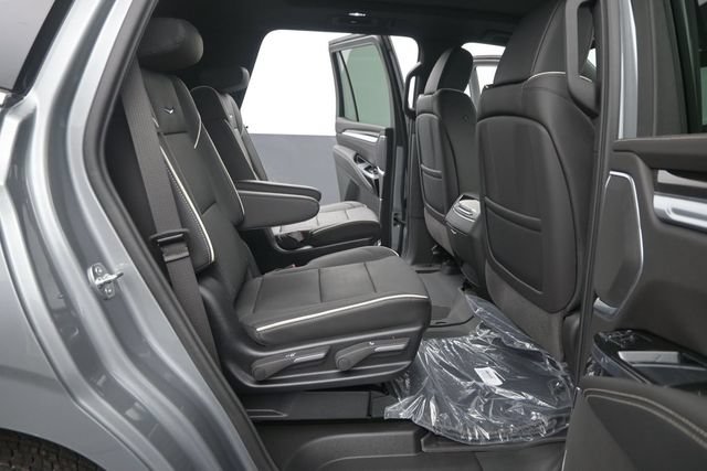 New 2026 Cadillac Escalade Luxury w/ LPO, Floor Liner Package AWD/4WD image 17