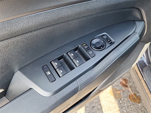 New 2026 Kia Sportage LX image 11