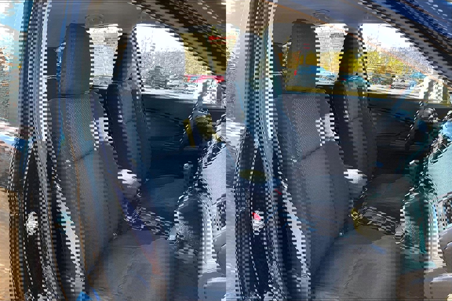 Used 2015 Honda CR-V LX image 7