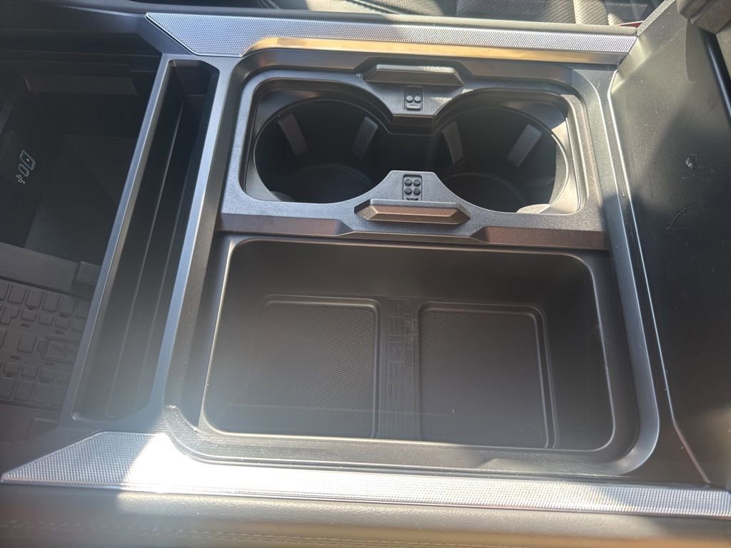New 2026 Ford F350 Platinum w/ Tremor Off-Road Package image 34
