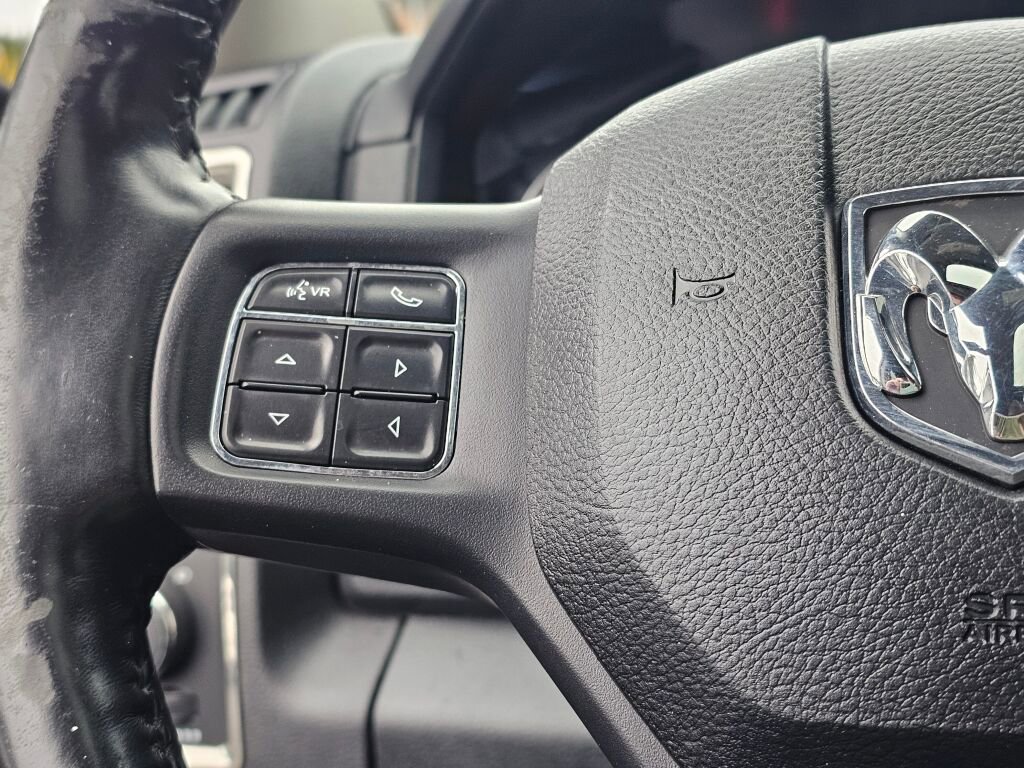 Used 2018 RAM 1500 Sport w/ Sport Premium Group image 28