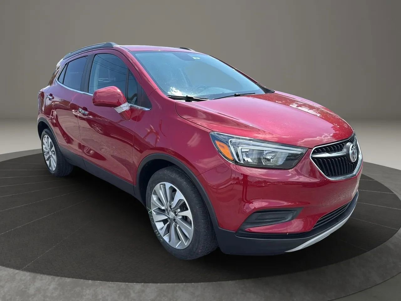 Used 2020 Buick Encore Preferred image 3