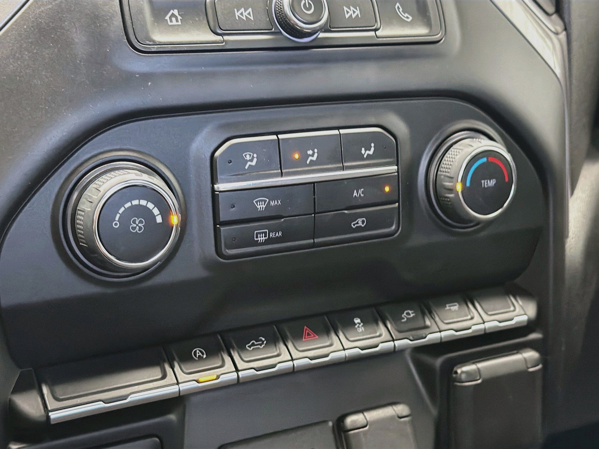 Used 2022 Chevrolet Silverado 1500 Custom RWD image 10