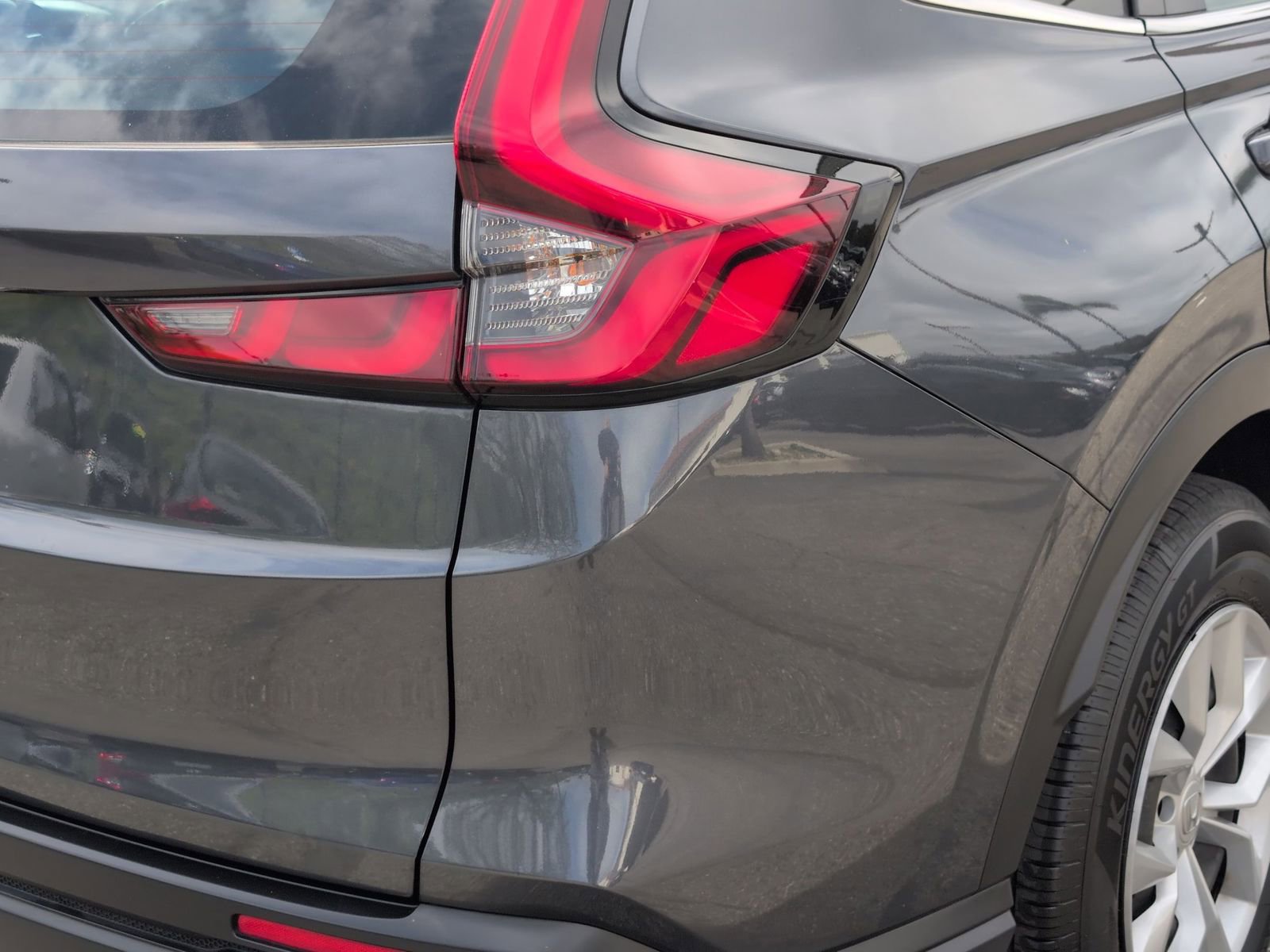 Used 2023 Honda CR-V LX image 11