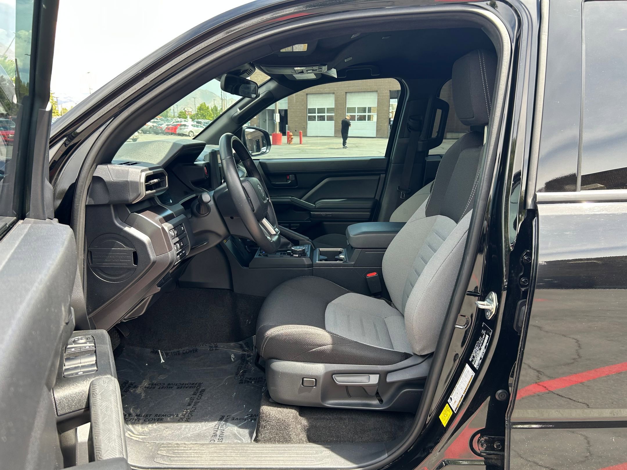 Used 2025 Toyota 4Runner TRD Off-Road AWD/4WD image 12