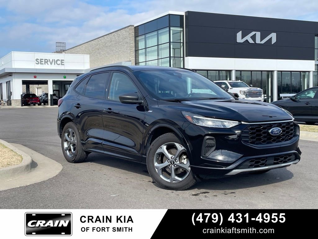 Used 2024 Ford Escape ST-Line image 1