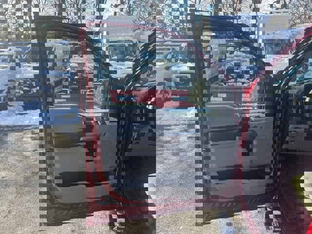 Used 2018 Ford F150 XLT image 11