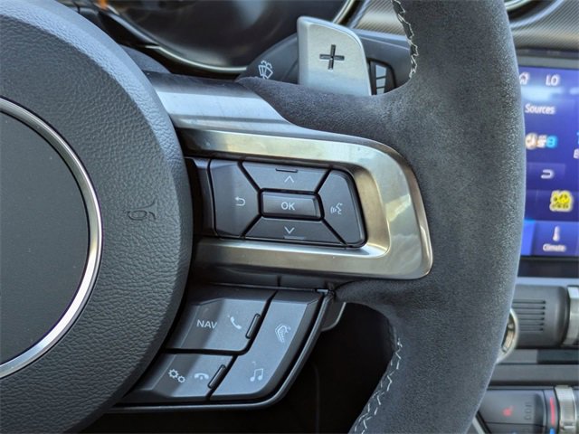 Used 2021 Ford Mustang Shelby GT500 w/ Technology Package image 26