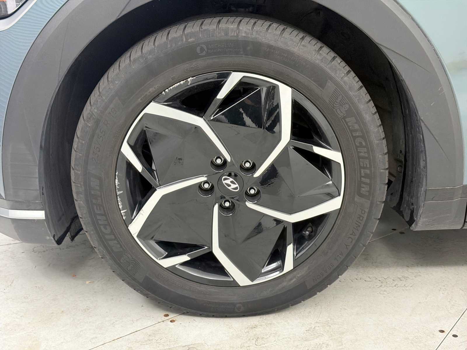 Used 2024 Hyundai Ioniq 5 SEL AWD/4WD image 18