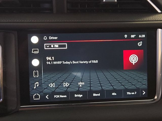 Used 2022 GMC Yukon XL Denali AWD/4WD image 16
